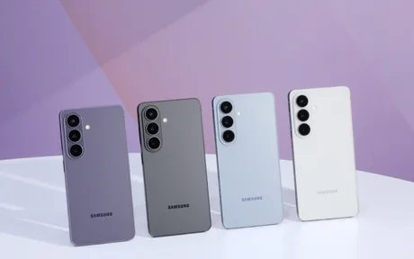 Samsung Galaxy S26+ cu design elegant și camere avansate pentru fotografii de calitate.