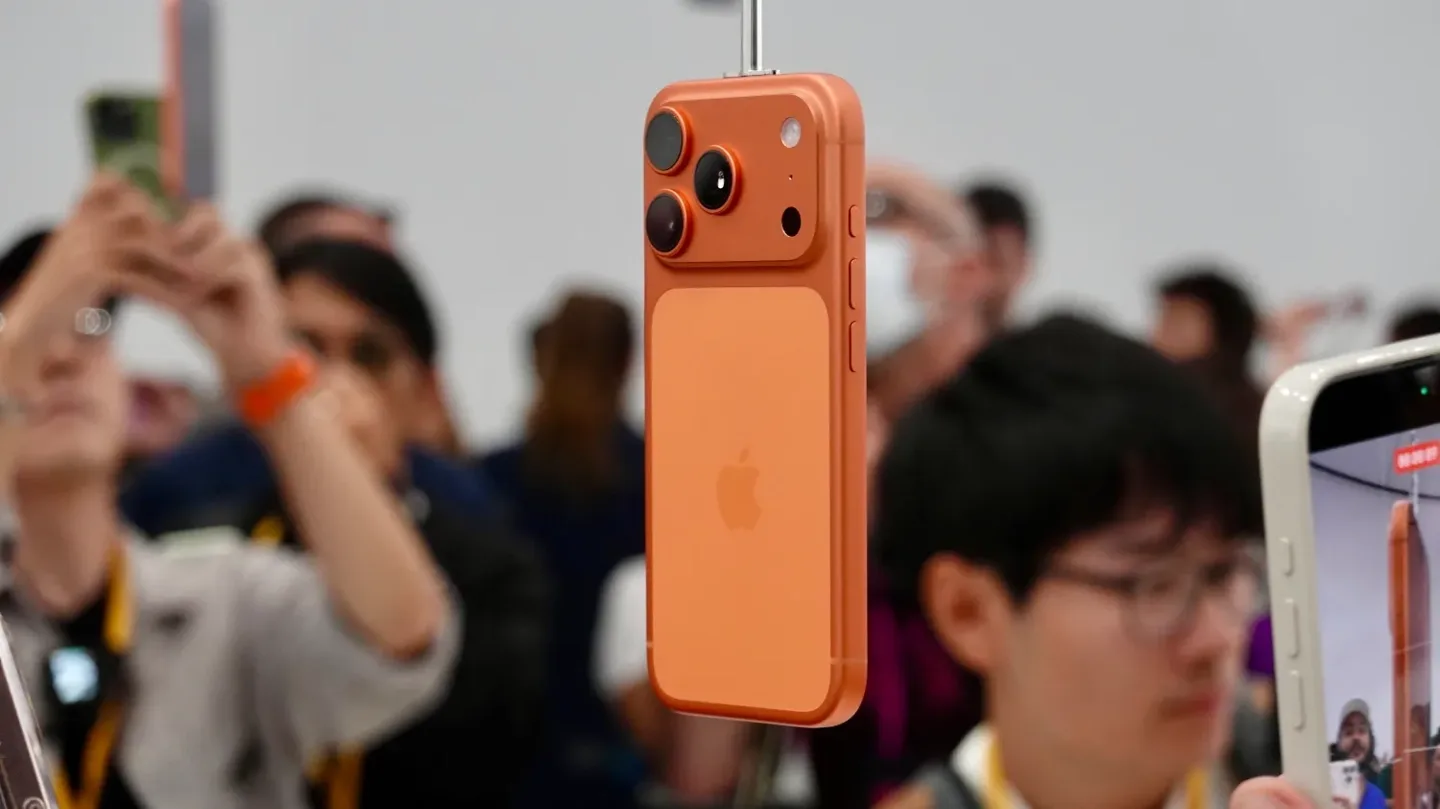 Apple trebuie să colaboreze cu anchetatorii din India pentru a rezolva cazul.