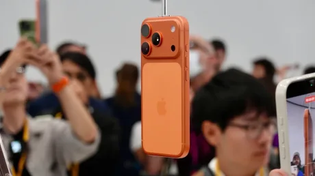 Apple trebuie să colaboreze cu anchetatorii din India pentru a rezolva cazul.