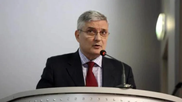 Daniel Dăianu discută despre criza politică și impactul asupra piețelor financiare.