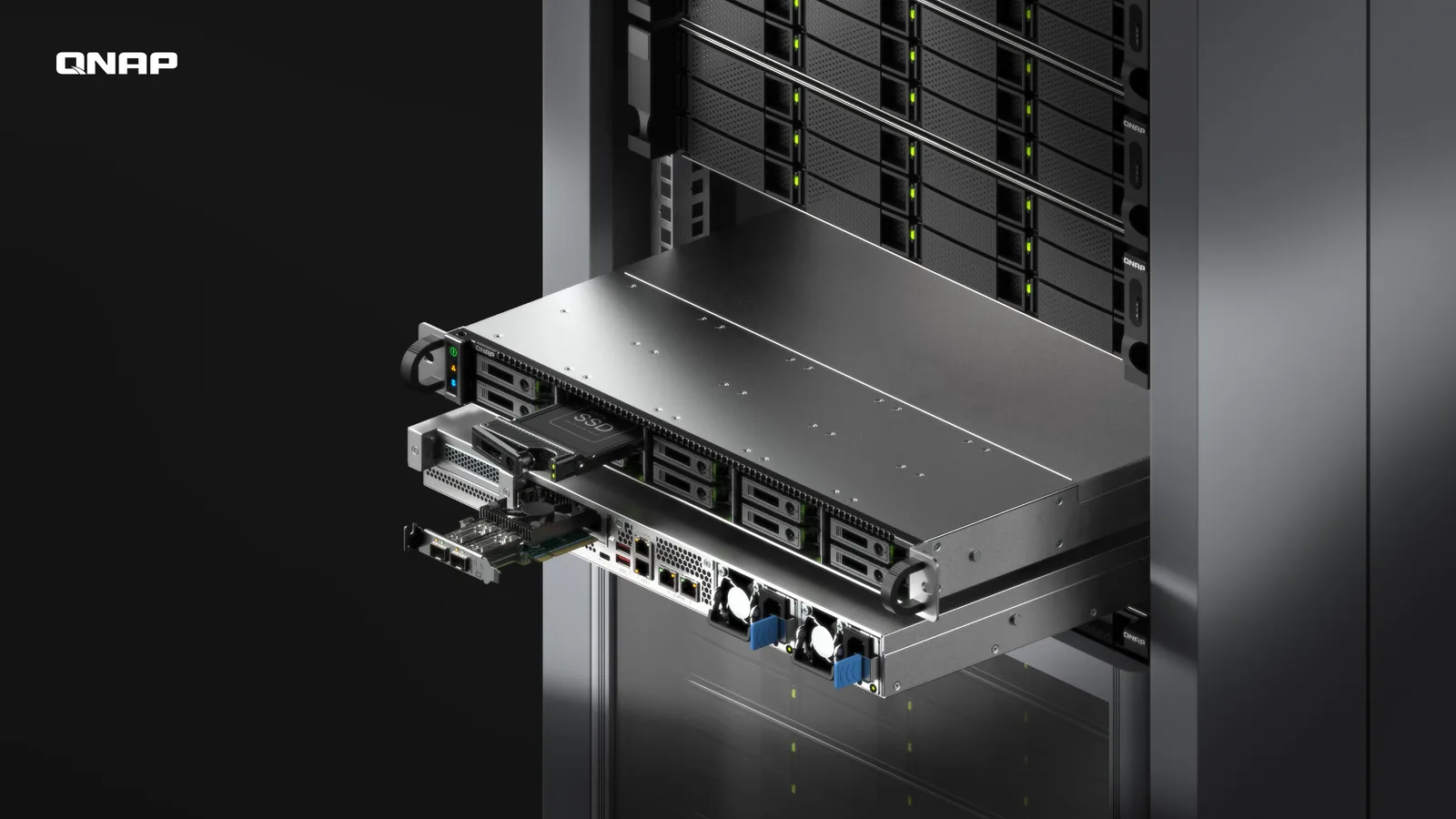 Dispozitiv NAS compact QNAP, optimizat pentru stocare rapidă și fiabilă în companii.