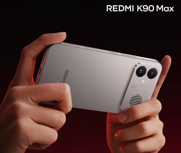 Telefonul REDMI K90 Max, cu design modern, destinat gamerilor pasionați.