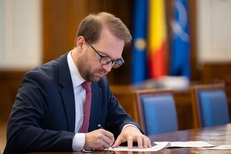 Dominic Fritz discută despre problemele ministerelor lăsate de PSD.