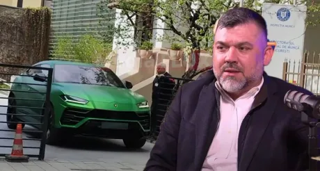 Costel Grojdea discutând despre Lamborghini Urus la ITM București.