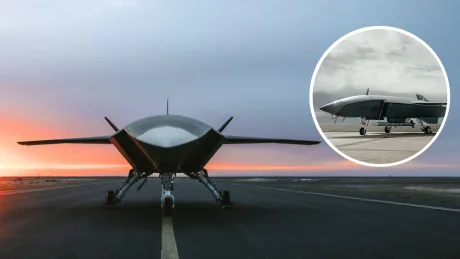 Aeronava fără pilot MQ-28 Ghost Bat pe pista de decolare la apus.