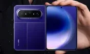 Huawei Pura X Max cu un design elegant și camere avansate pentru fotografii de calitate.