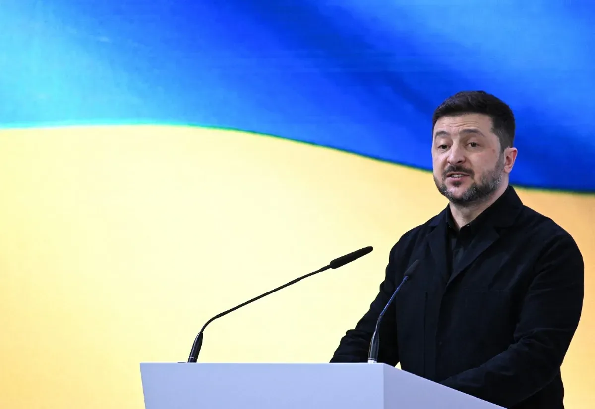 Volodimir Zelenski discutând despre dronele militare în Ucraina.