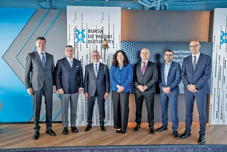 Reprezentanți ai Băncii Transilvania la lansarea ETF-ului BTBETRETF.