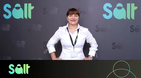 Card Salt Bank pentru plăți rapide și eficiente în euro.