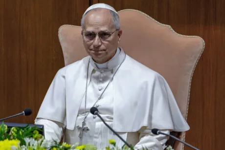 Papa Leo XIV discută despre reglementarea inteligenței artificiale și impactul asupra muncii.