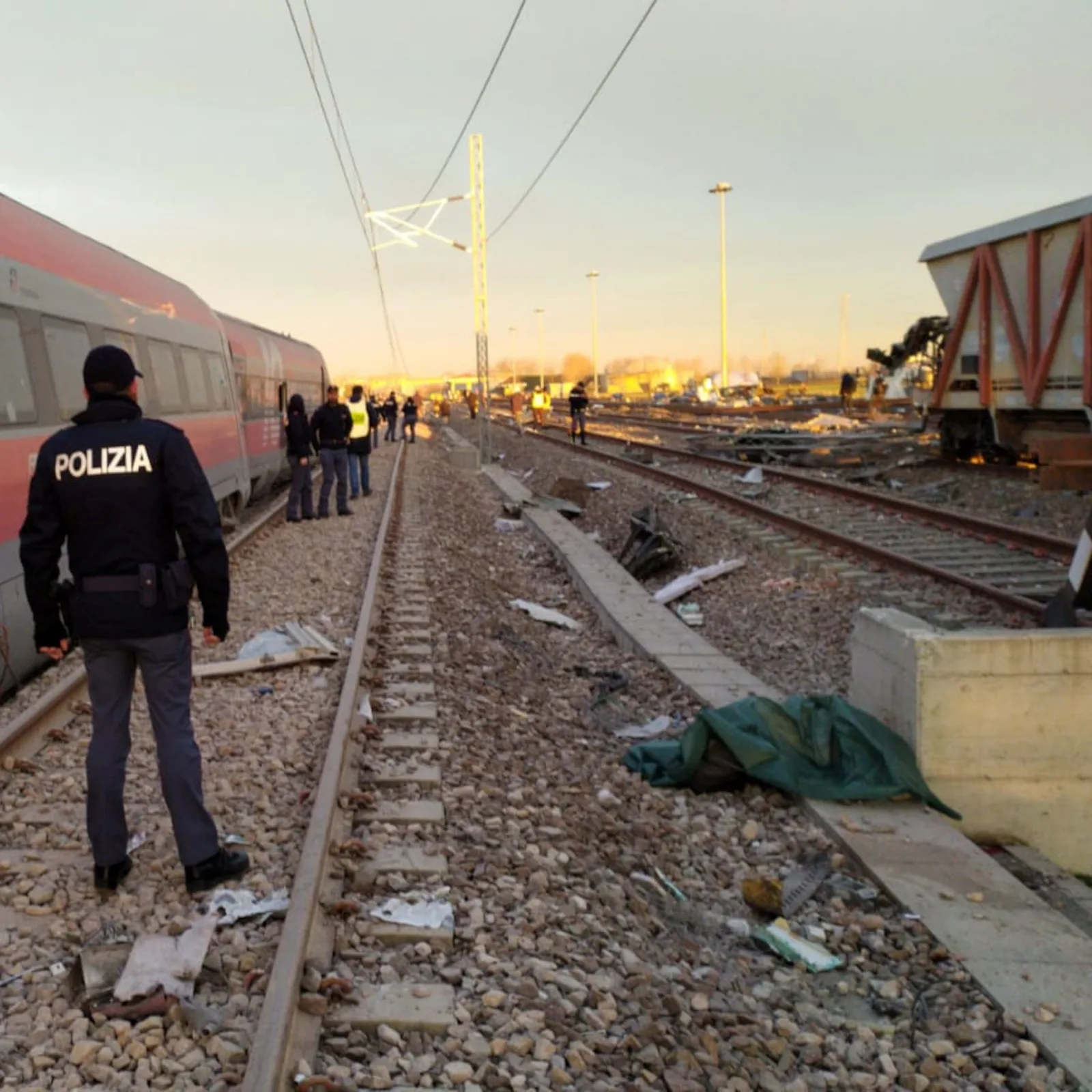 Investigarea incidentelor feroviare în apropierea Bolognei afectează circulația trenurilor.