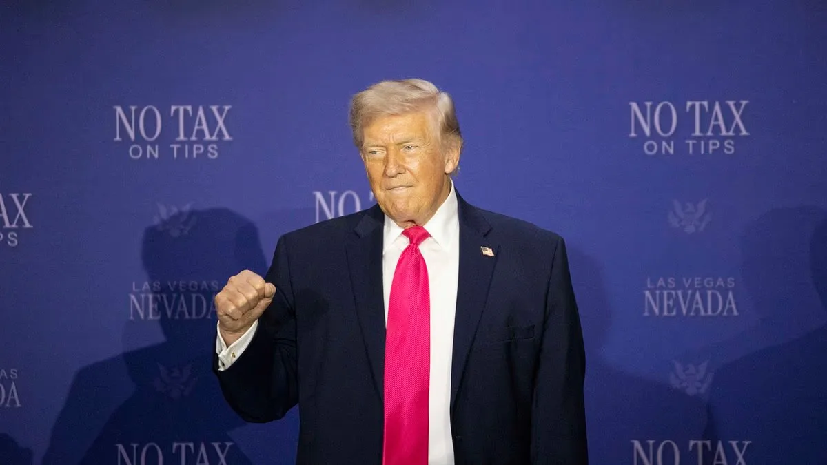 Donald Trump vorbește despre negocierile cu Iranul și situația din Strâmtoarea Hormuz.