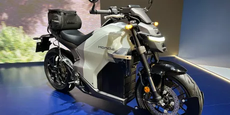 Motocicletă electrică Honda, un pas important în tranziția către electrificare.