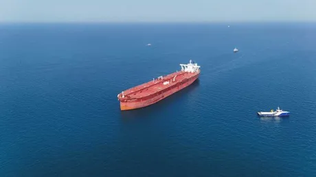 Nave pe mare, în contextul tensiunilor din Strâmtoarea Ormuz.