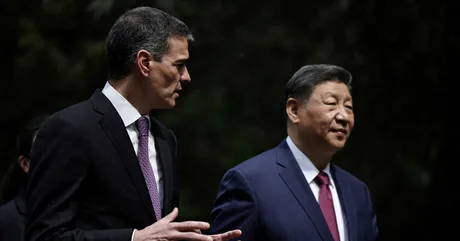 Pedro Sanchez și Xi Jinping discutând despre medierea conflictului din Iran.