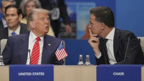 Discuții între Mark Rutte și Donald Trump despre relațiile internaționale.