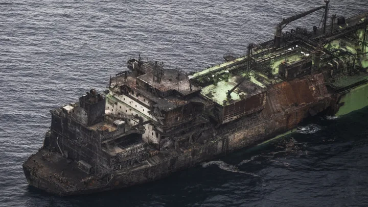 Nava Arctic Metagaz avariată în Marea Mediterană după atacul ucrainean.