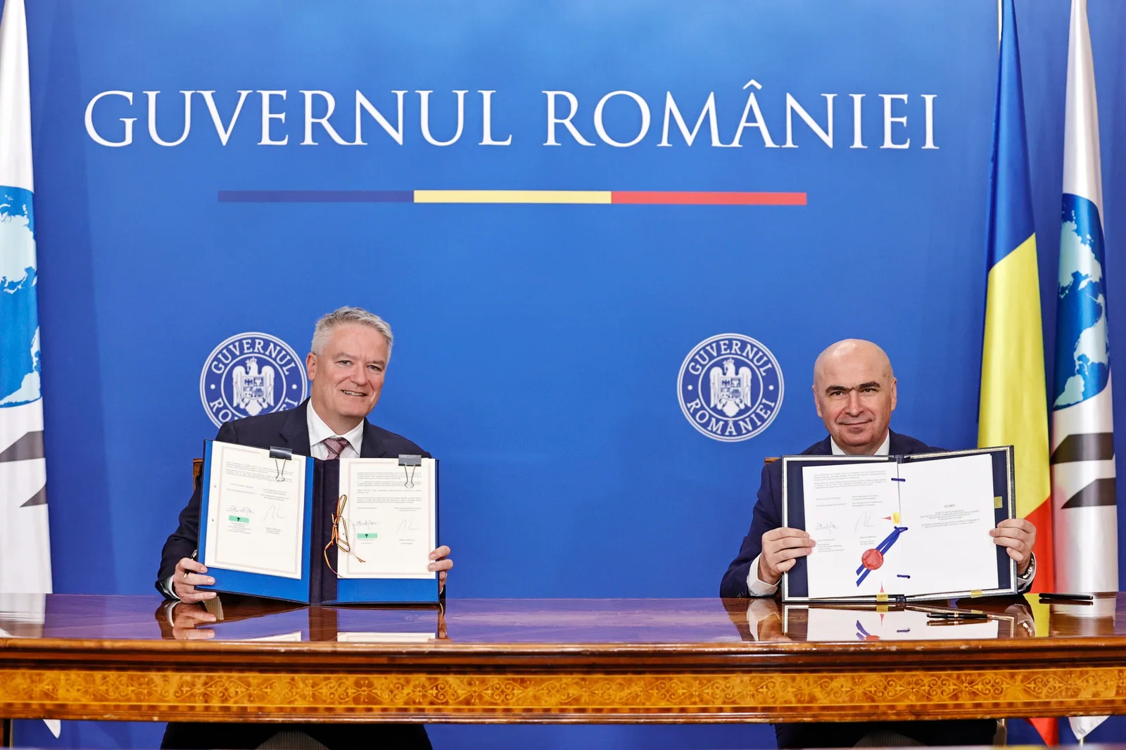 Semnarea unui acord important între România și OCDE.