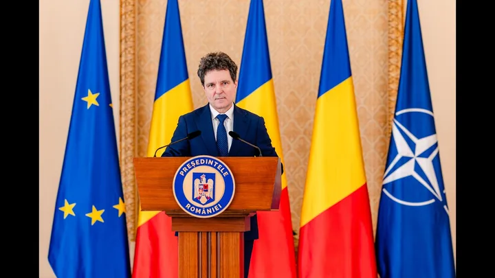 Nicușor Dan susține întărirea scutului de la Deveselu pentru securitatea României.