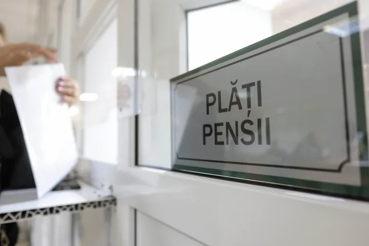 Informații despre numărul pensionarilor și pensiile medii din România.