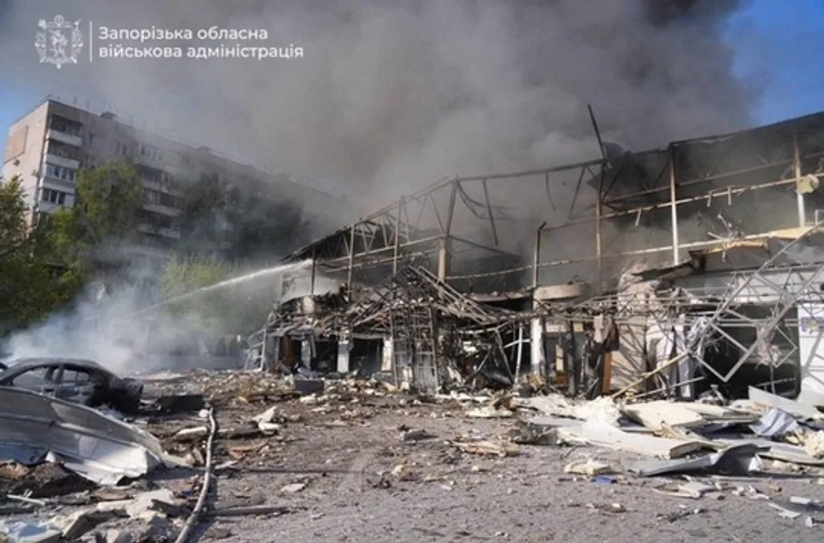 Distrugeri semnificative în urma atacurilor rusești în Zaporojie.