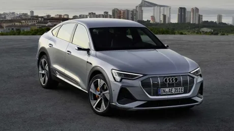 Audi E-Tron, SUV electric, rechemare din cauza problemelor la frâne.