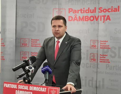 Corneliu Ștefan discută despre votul PSD Dâmbovița la conferința de presă.