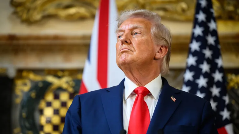 Donald Trump discută despre alimentația cu junk food și sănătate.