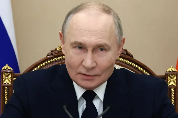 Vladimir Putin discută despre pace în Orientul Mijlociu la o întâlnire oficială.