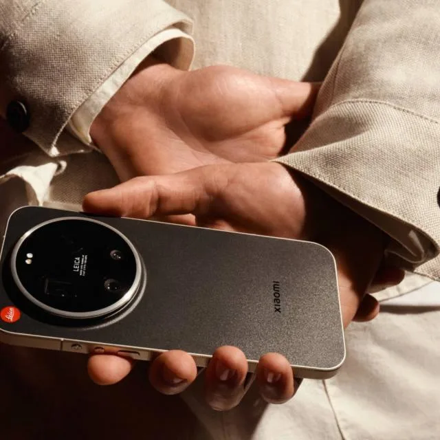 Smartphone-ul Leica Leitzphone, un model ultra-premium cu specificații avansate.