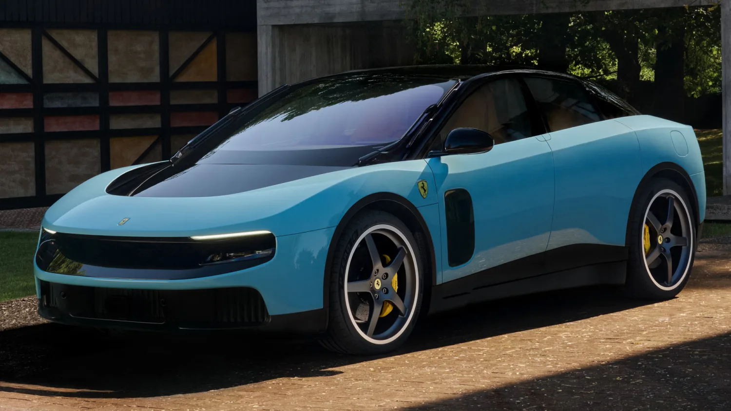 Critica lui Alexey Semenov asupra designului Ferrari Luce și incoerențele sale vizuale.