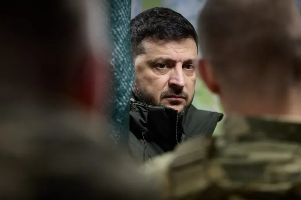 Volodimir Zelenski discutând despre amenințările rusești la adresa Ucrainei.