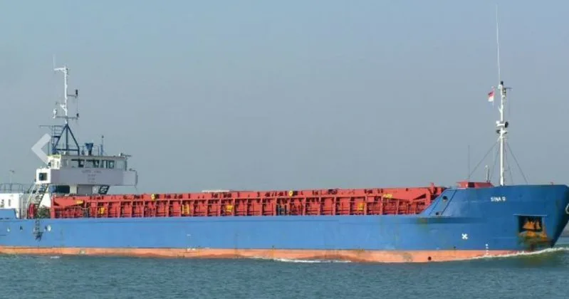 Cargoul ANT navigând pe Marea Neagră, afectat de un atac cu dronă.