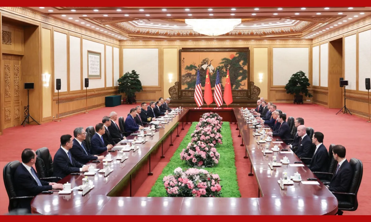 Întâlnire oficială între liderii SUA și China în Marea Sală a Poporului.