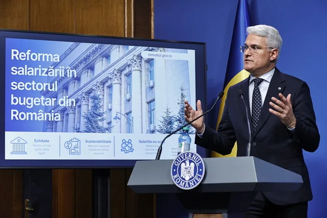 Ministrul Muncii discută despre reformele salariale în România la o conferință de presă.