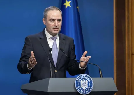 Ministrul Finanțelor discută despre reducerea deficitului bugetar în România.