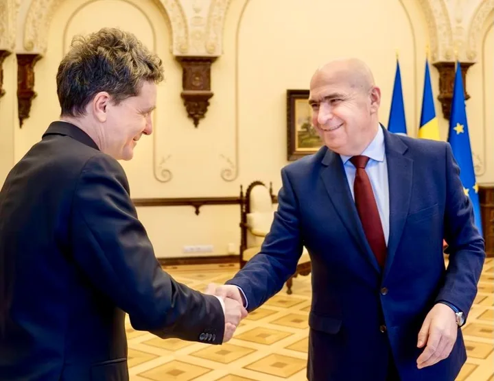 Întâlnire oficială între Ilie Bolojan și Nicușor Dan la Palatul Victoria.