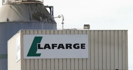 Sediul companiei Lafarge, implicată în scandalul financiar din Siria.