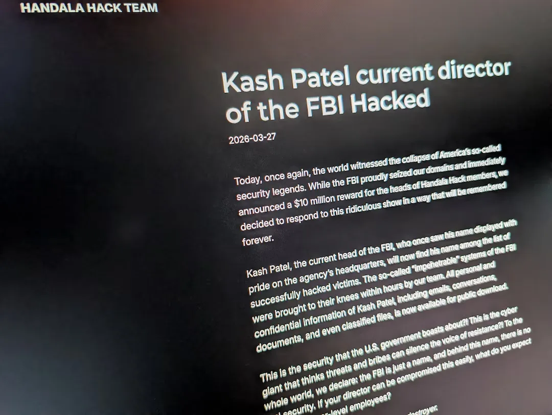 Ecran cu mesaj despre hack-ul lui Kash Patel de către grupul Handala.