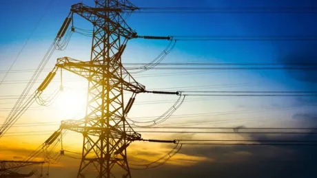 Creșterea prețului energiei electrice afectează bugetele românilor.