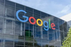 Sediul Google, un simbol al inovației tehnologice și al impactului global.