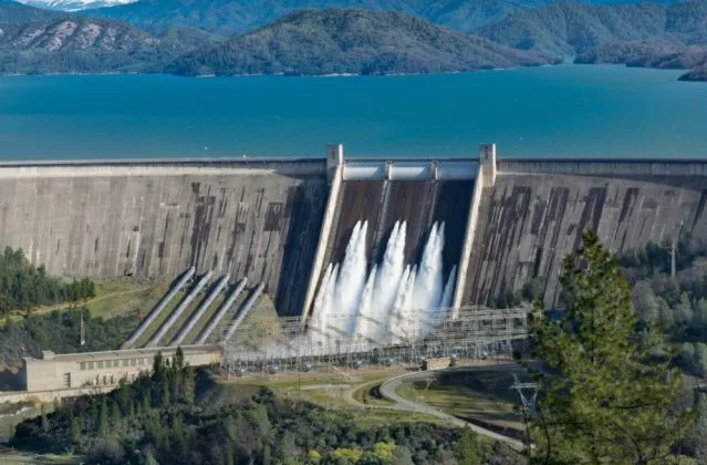 Hidrocentrala Nehoiașu II va contribui la energia regenerabilă din România.