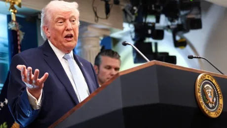 Avertismentul Casei Albe privind utilizarea informațiilor confidențiale pentru pariuri.