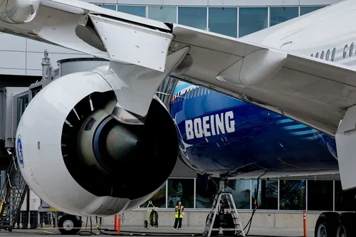 Detaliile despre comanda de avioane Boeing rămân neclare.
