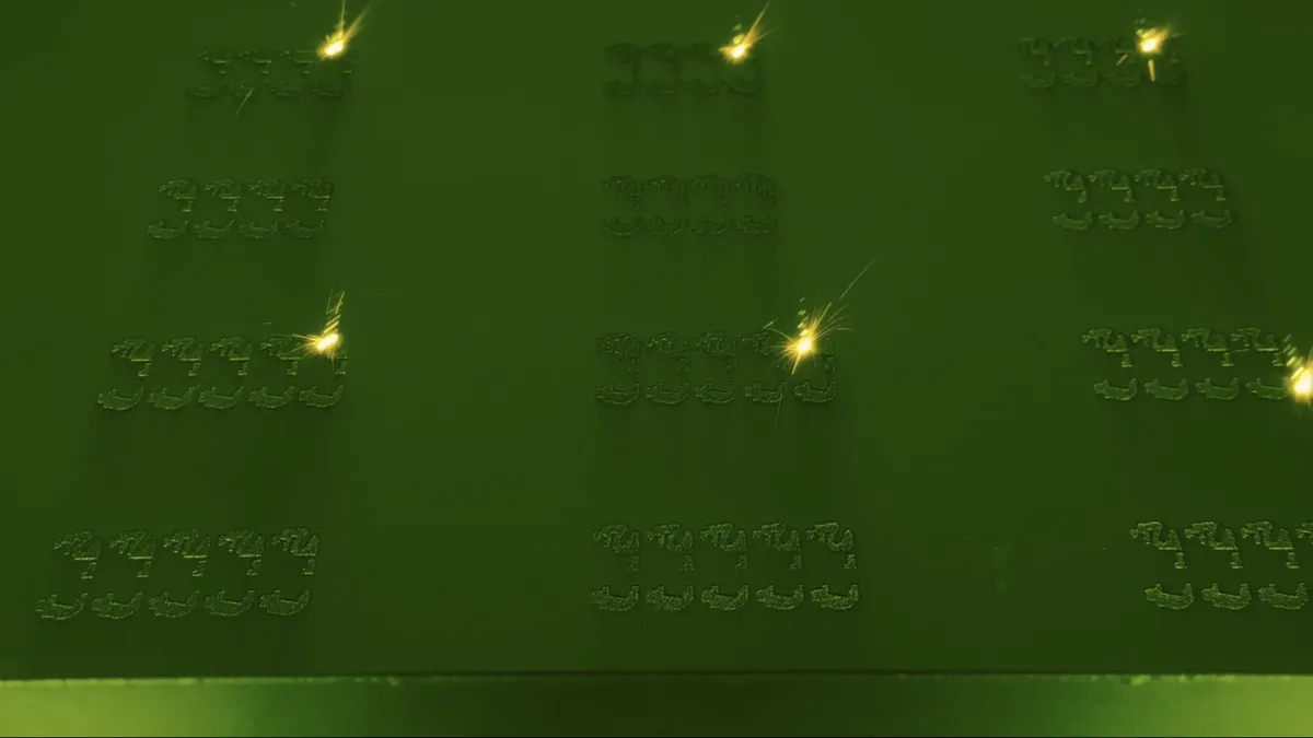 Detalii despre procesul de imprimare 3D a aluminiului pentru carcasele Apple.