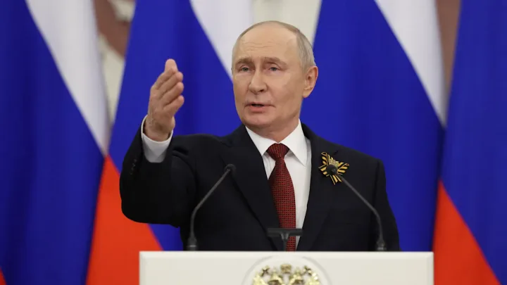 Vladimir Putin discutând despre relațiile cu Armenia și Uniunea Europeană.