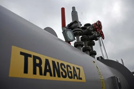 Conductă de gaz Transgaz, simbol al investițiilor în infrastructură energetică.