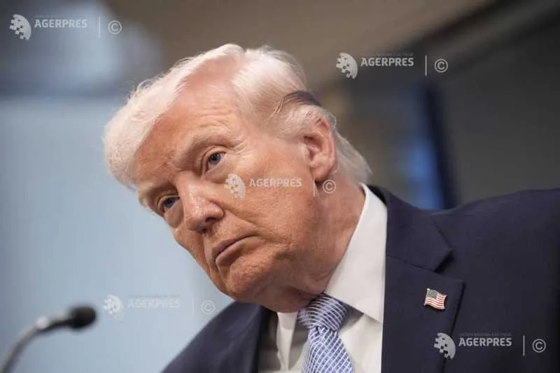 Donald Trump discutând despre viitoarele misiuni spațiale către Marte.