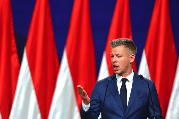 Péter Magyar vorbește despre reformele necesare în Ungaria pentru combaterea corupției.