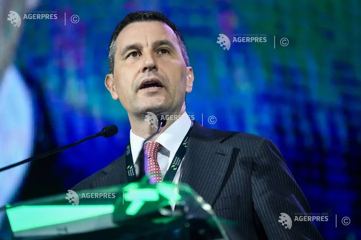 Tánczos Barna vorbește despre instabilitatea guvernamentală în România.